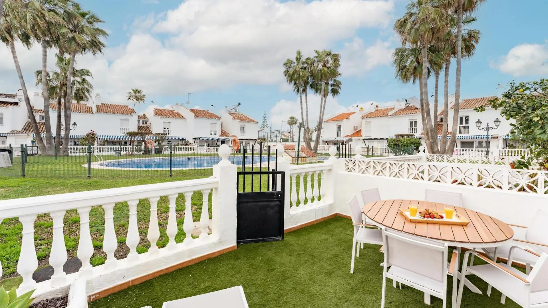 Guadalmar Sun & Beach Malaga